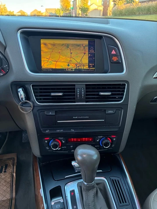 2010 Audi 8R Q5 - Image 14 of 15