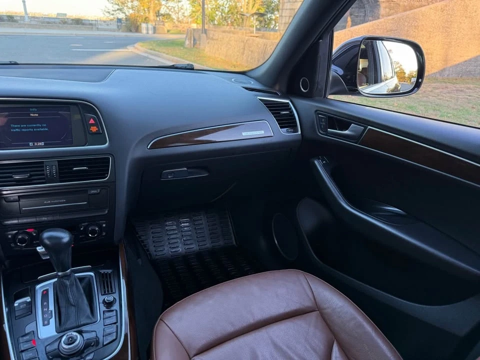 2010 Audi 8R Q5 - Image 15 of 20