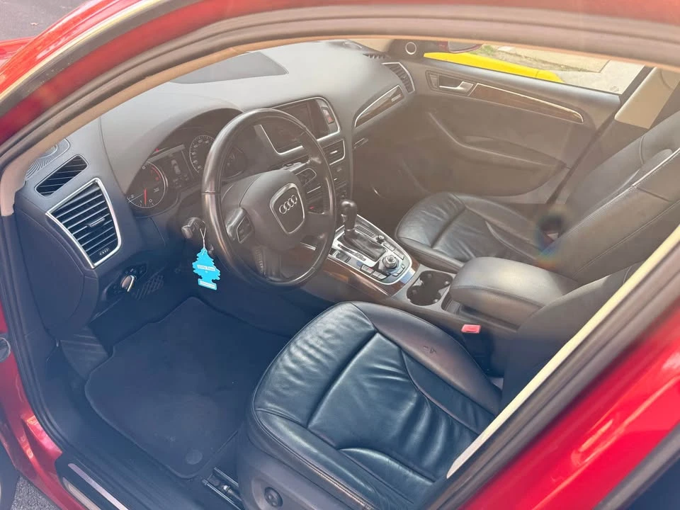 2010 Audi 8R Q5 - Image 6 of 12