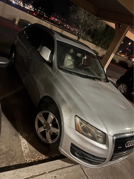 2010 Audi 8R Q5 - Image 3 of 4