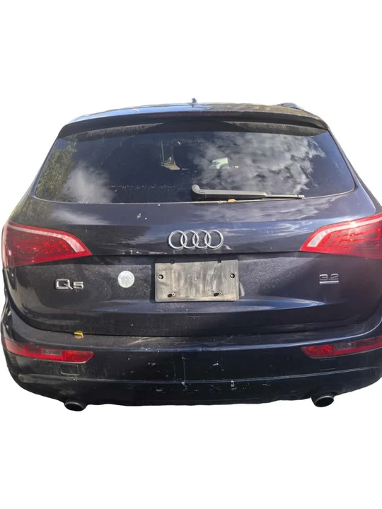 2010 Audi 8R Q5 - Image 3 of 8