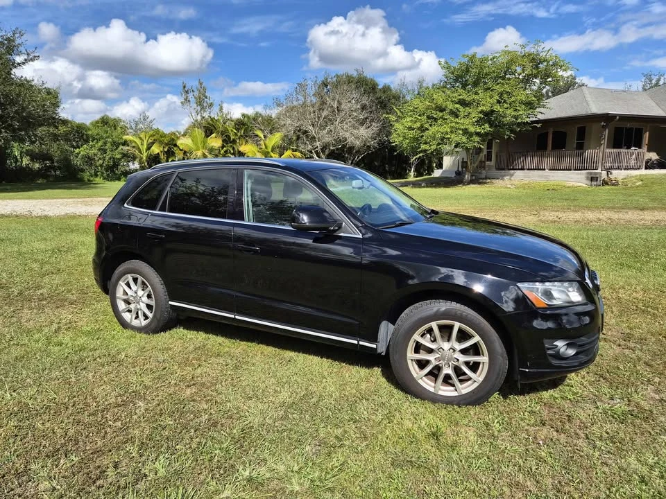 2010 Audi 8R Q5 - Image 4 of 8