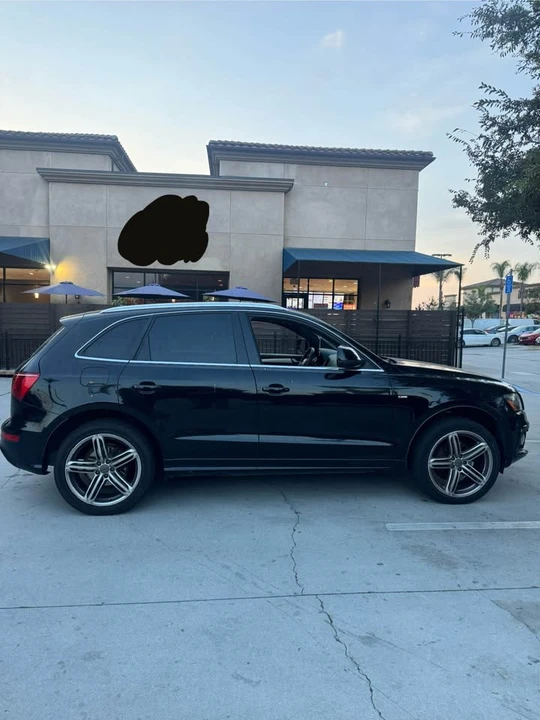 2010 Audi 8R Q5 - Image 2 of 8