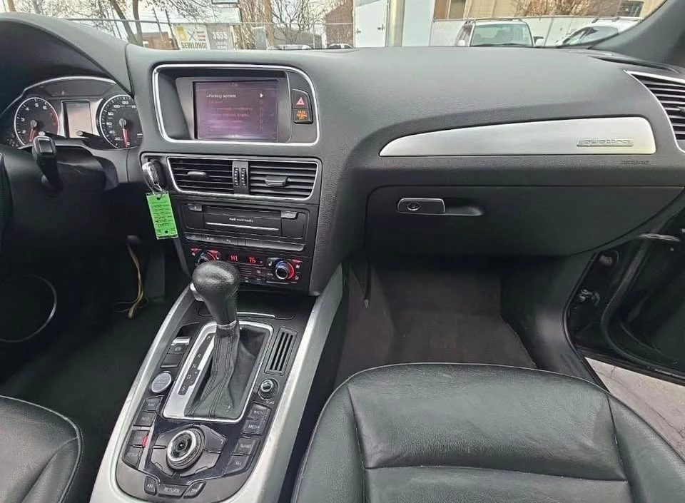 2010 Audi 8R Q5 - Image 12 of 15