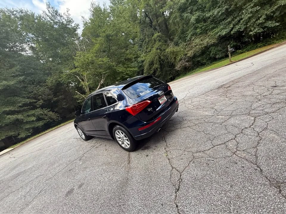 2010 Audi 8R Q5 - Image 6 of 12