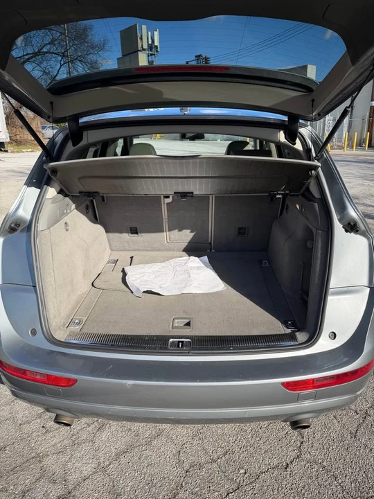 2010 Audi 8R Q5 - Image 17 of 19