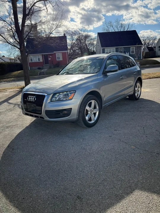 2010 Audi 8R Q5 - Image 2 of 19