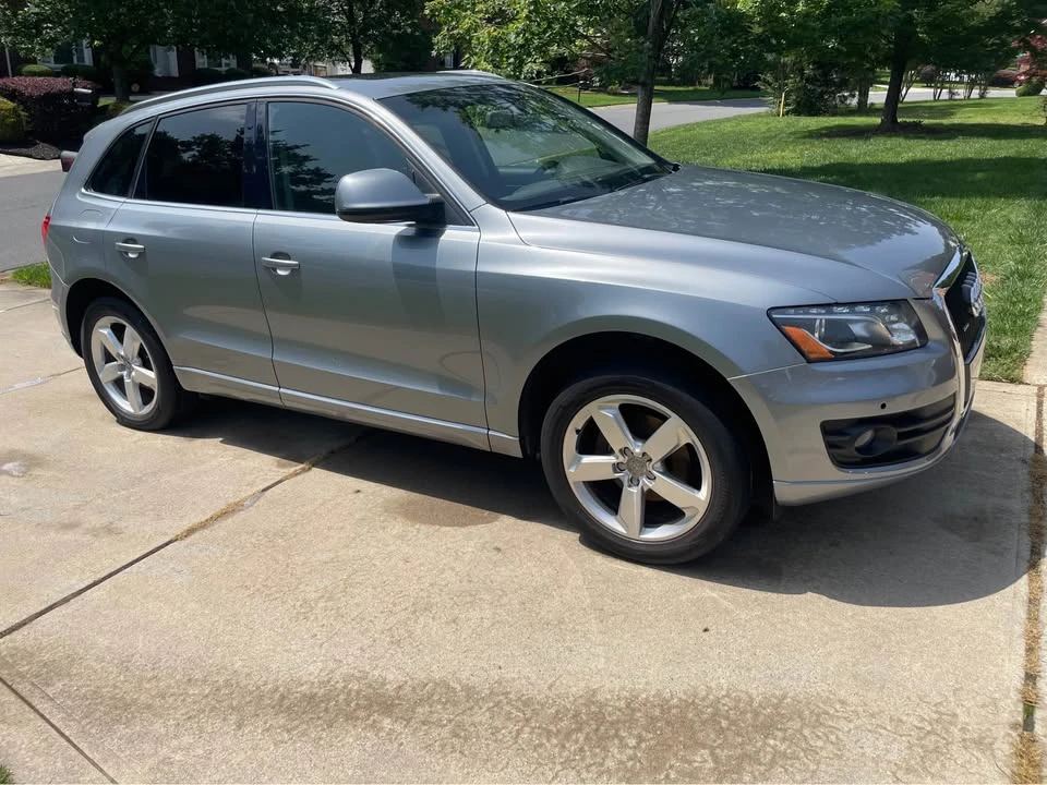 2010 Audi 8R Q5 - Image 3 of 5