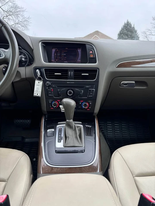 2010 Audi 8R Q5 - Image 13 of 18