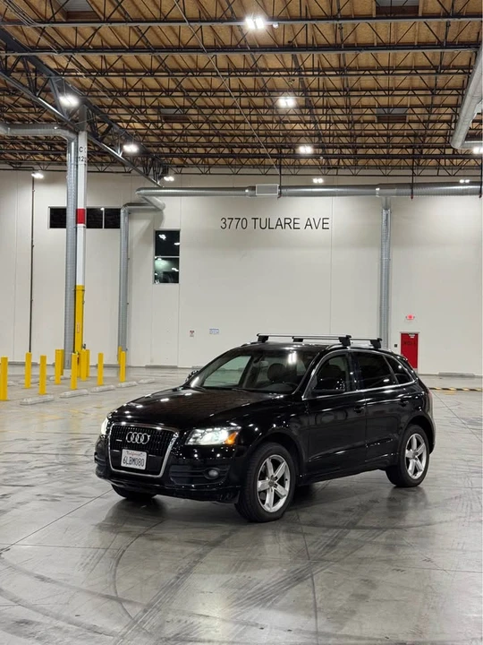 2010 Audi 8R Q5 - Image 2 of 17