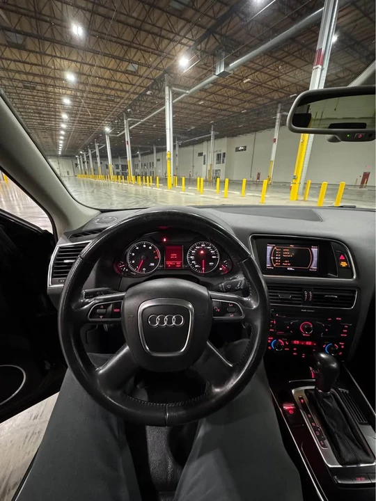 2010 Audi 8R Q5 - Image 8 of 17