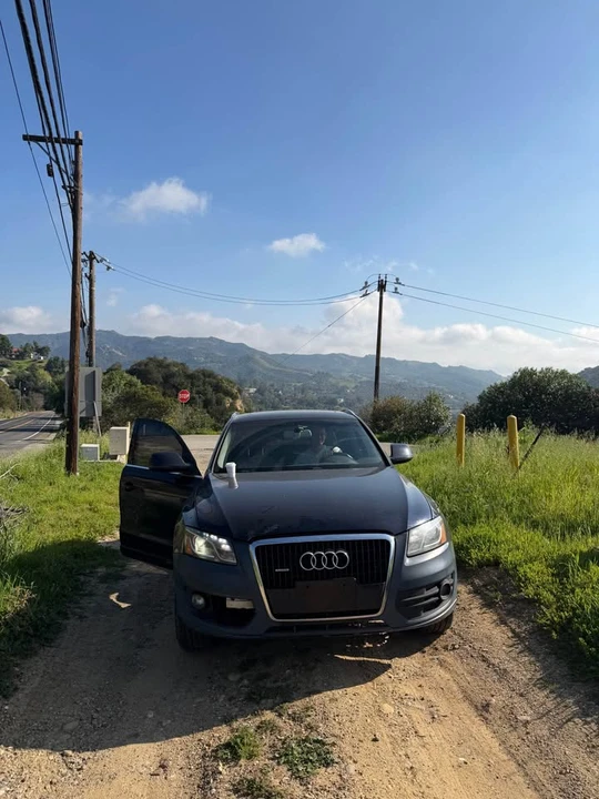 2010 Audi 8R Q5 - Image 2 of 3