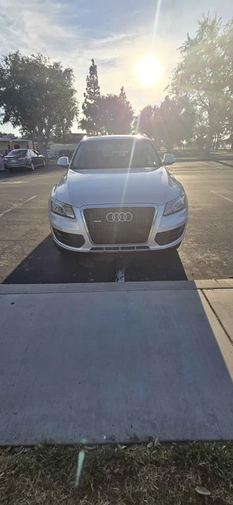 2010 Audi 8R Q5 - Image 3 of 17
