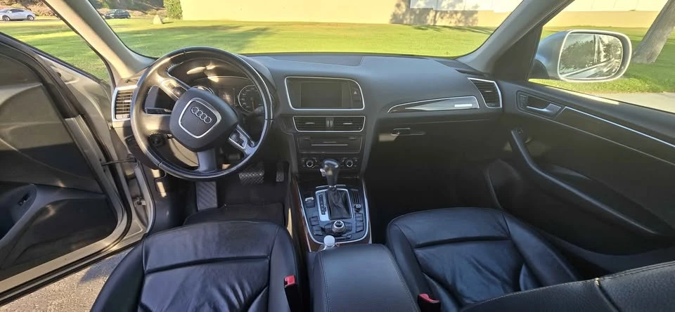 2010 Audi 8R Q5 - Image 9 of 17