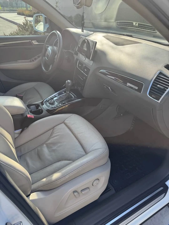 2010 Audi 8R Q5 - Image 7 of 10