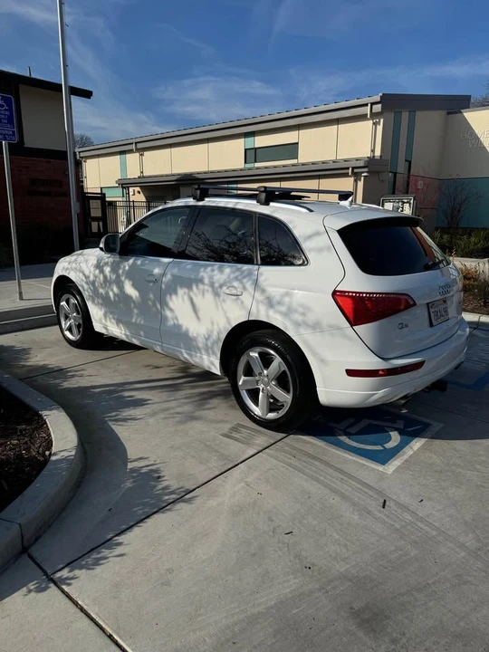2010 Audi 8R Q5 - Image 6 of 10