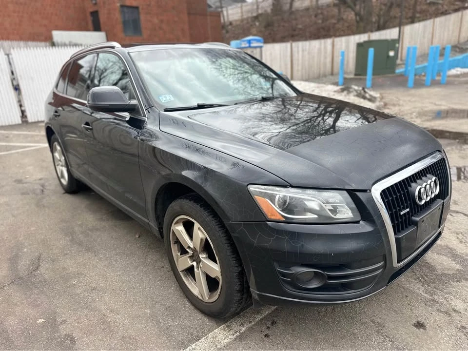 2010 Audi 8R Q5 - Image 2 of 13