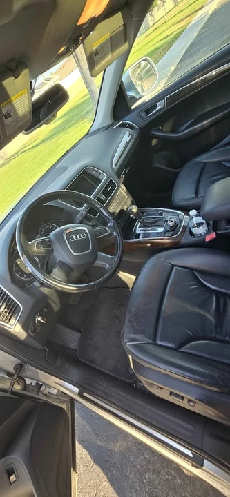 2010 Audi 8R Q5 - Image 12 of 21