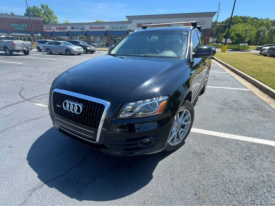 2010 Audi 8R Q5 - Image 2 of 12