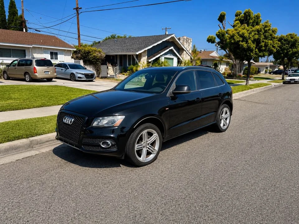 2010 Audi 8R Q5 - Image 2 of 7