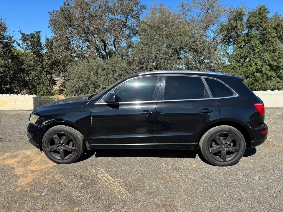 2010 Audi 8R Q5 - Image 2 of 6