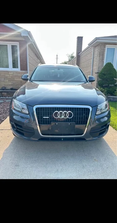 2010 Audi 8R Q5 - Image 2 of 9
