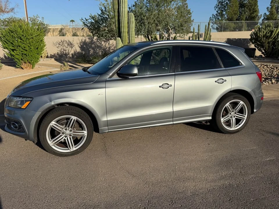 2010 Audi 8R Q5 - Image 7 of 16