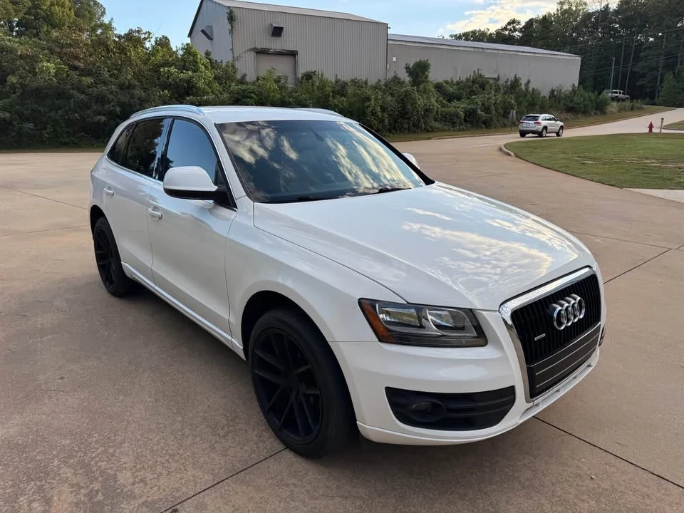 2010 Audi 8R Q5 - Image 2 of 8