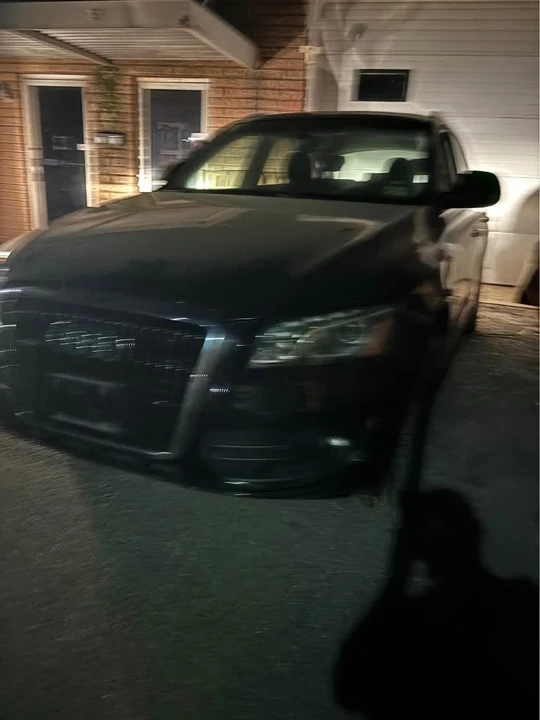 2010 Audi 8R Q5 - Image 2 of 2