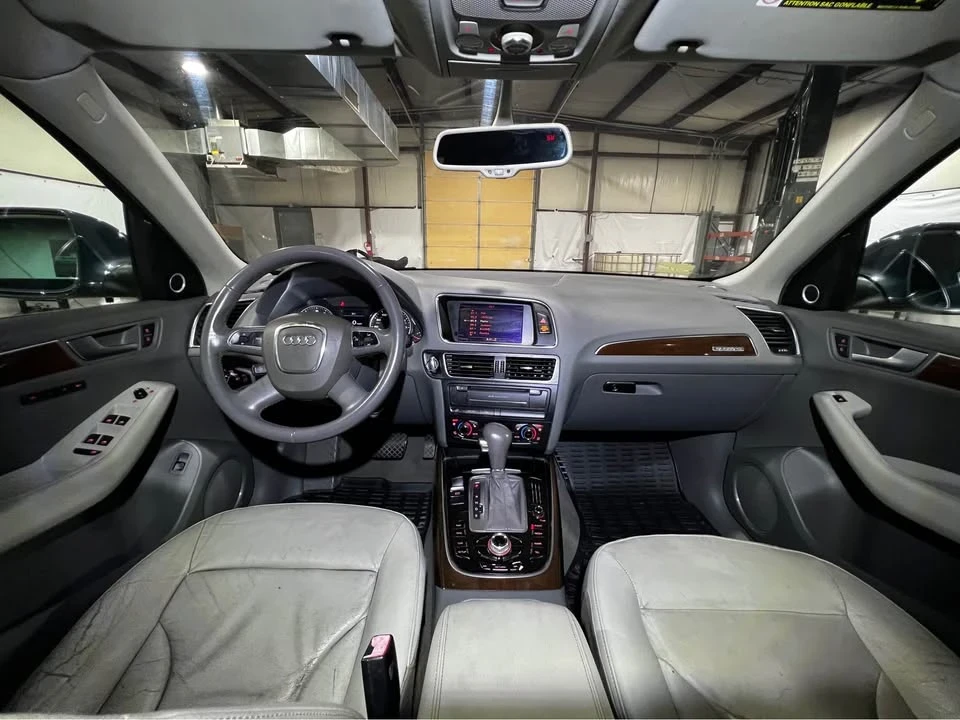 2010 Audi 8R Q5 - Image 7 of 10