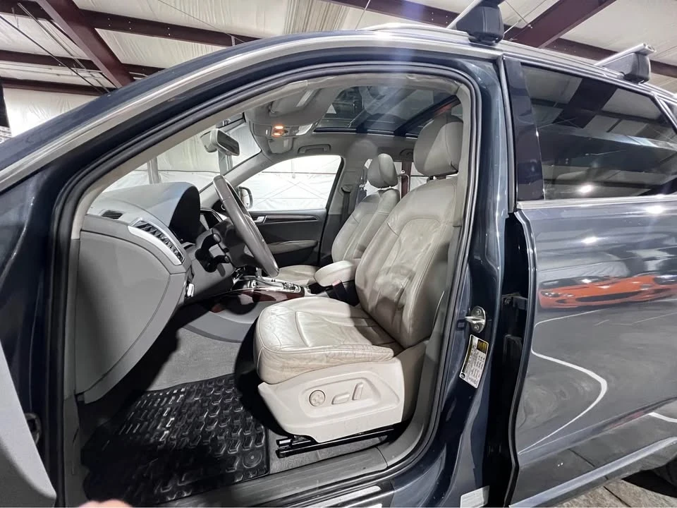 2010 Audi 8R Q5 - Image 5 of 10