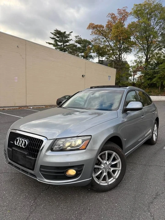 2010 Audi 8R Q5 - Image 2 of 20