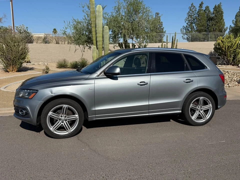 2010 Audi 8R Q5 - Image 3 of 4