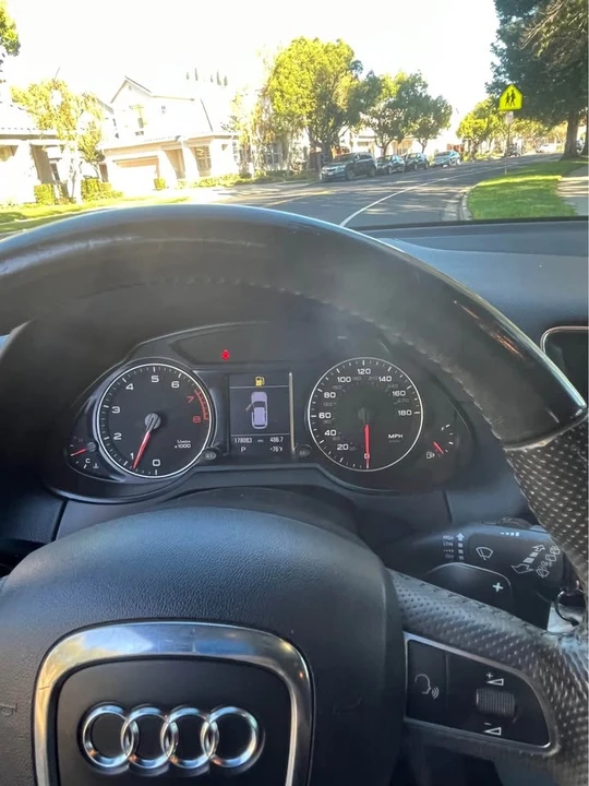2010 Audi 8R Q5 - Image 14 of 17