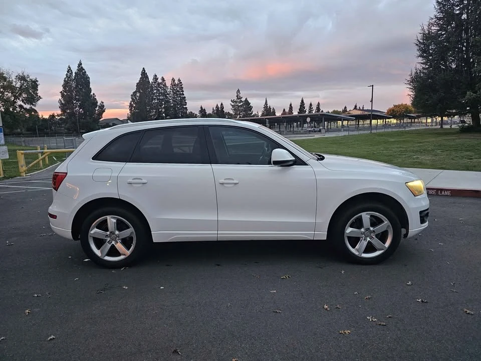 2010 Audi 8R Q5 - Image 4 of 9