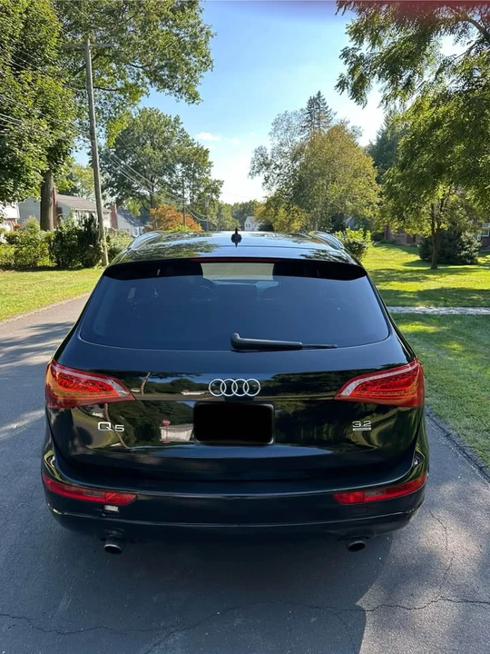 2010 Audi 8R Q5 - Image 7 of 17