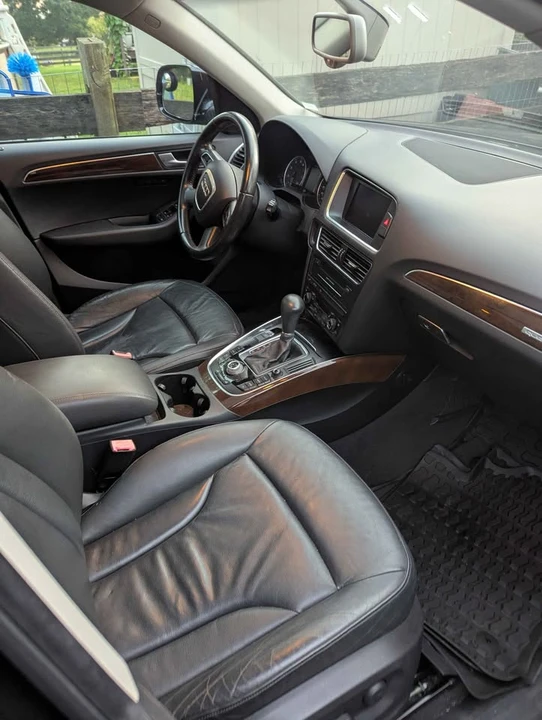 2010 Audi 8R Q5 - Image 6 of 6