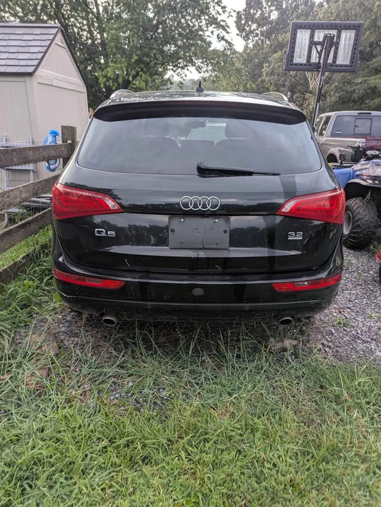 2010 Audi 8R Q5 - Image 3 of 6