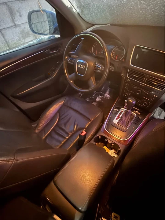 2010 Audi 8R Q5 - Image 7 of 8