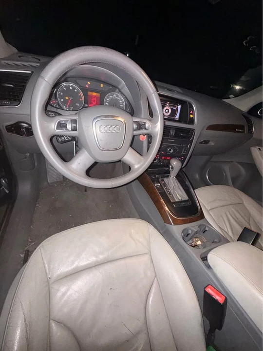 2010 Audi 8R Q5 - Image 10 of 12