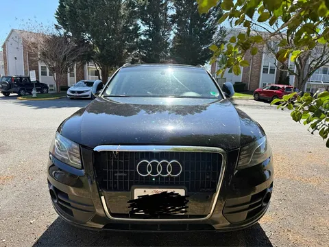2010 Audi Q5 3.2 Quattro Premium Sport Utility