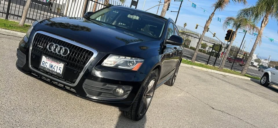 2010 Audi 8R Q5 - Image 2 of 6