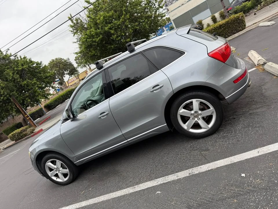 2010 Audi 8R Q5 - Image 12 of 12