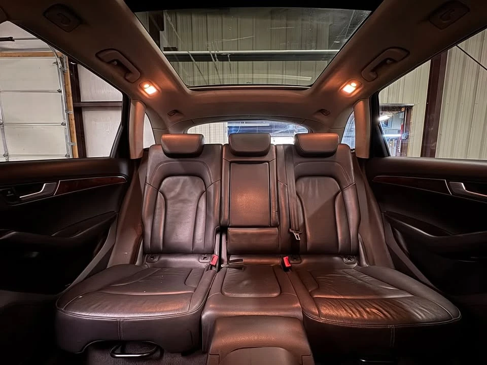 2010 Audi 8R Q5 - Image 17 of 20