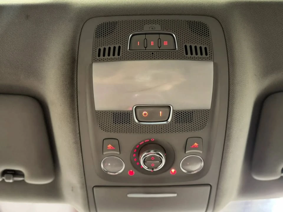 2010 Audi 8R Q5 - Image 15 of 20