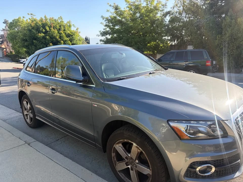 2010 Audi 8R Q5 - Image 3 of 5