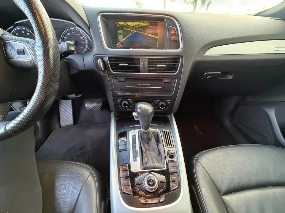 2010 Audi 8R Q5 - Image 11 of 11