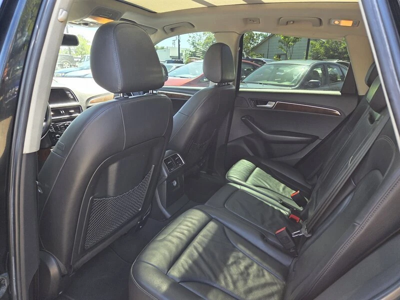 2010 Audi 8R Q5 - Image 11 of 20