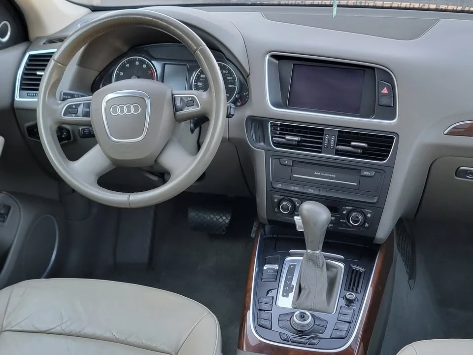 2010 Audi 8R Q5 - Image 13 of 16