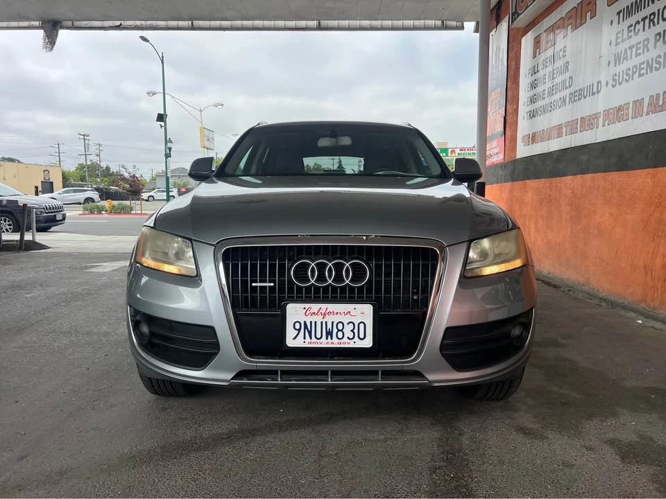 2010 Audi 8R Q5 - Image 2 of 19
